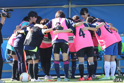 女子サッカー普及・育成の様子