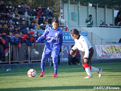 第22回全日本高等学校女子サッカー選手権大会 1回戦16試合で熱戦を繰り広げる