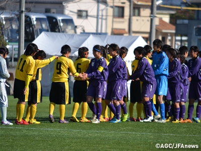 第22回全日本高等学校女子サッカー選手権大会 1回戦16試合で熱戦を繰り広げる