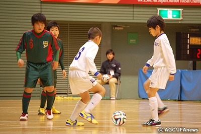 バーモントカップ 第23回全日本少年フットサル大会 準々決勝進出チームが決定 元サッカー日本代表選手らがエキジビションを実施
