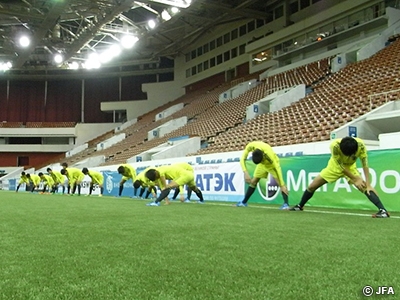 U-18日本代表　ロシア遠征　アゼルバイジャン戦に向けてトレーニング