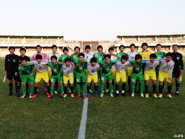 U-19日本代表候補　トレーニングキャンプ　VONDS市原FCとトレーニングマッチを行う