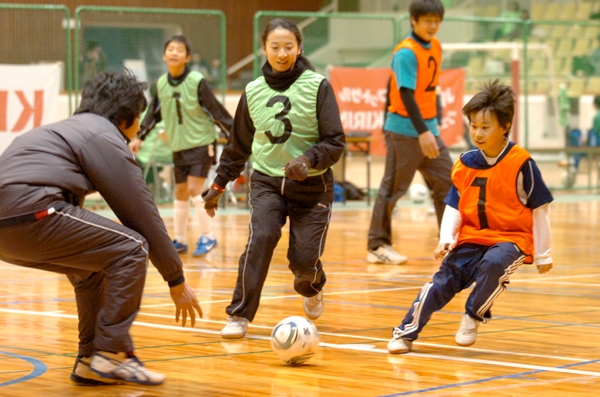 JFAファミリーフットサルフェスティバル2010 with KIRIN スペシャルステージ in 山口　1月30日に萩市民体育館で開催