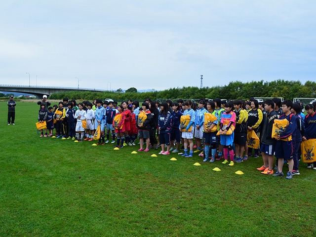 JFAレディース／ガールズサッカーフェスティバル 北海道滝川市の空知川（滝川）河川敷サッカー場に、234人が参加！