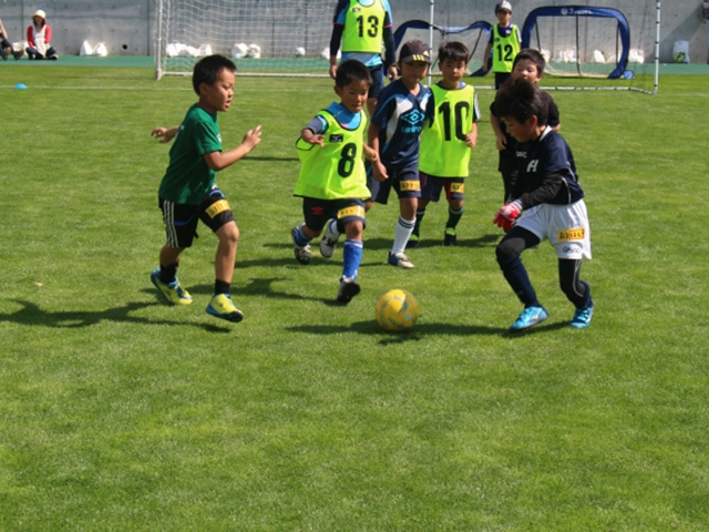 JFAキッズ（U-8/10）サッカーフェスティバル 長野県松本市の松本平広域公園　アルウィンに、494人が参加！