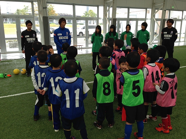 JFAキッズ（U-6）サッカーフェスティバル 富山県富山市の富山県総合運動公園陸上競技場に、59人が参加！