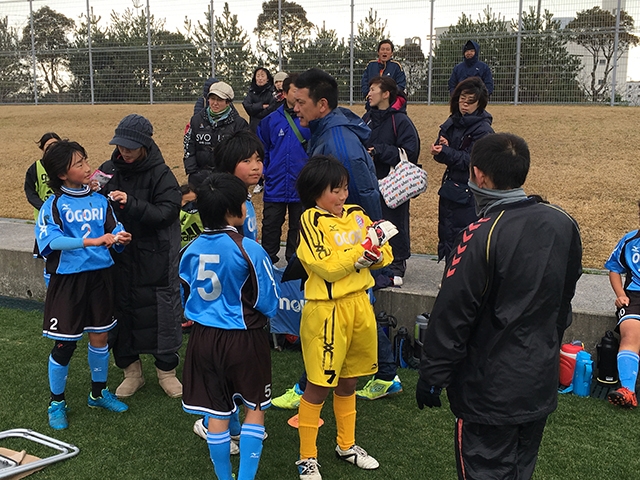 JFAガールズサッカーフェスティバル 山口県山陽小野田市の山口県立おのだサッカー交流公園に、390人が参加！