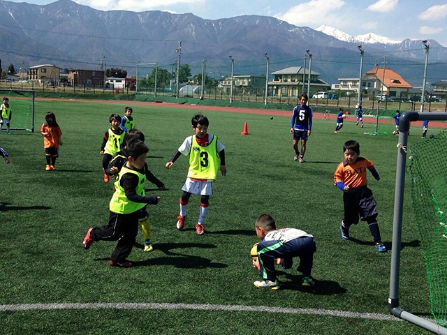 JFAキッズ（U-6/8/10）サッカーフェスティバル 長野県松本市の松本大学人工芝グランドに、168人が参加！