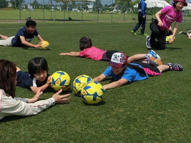 JFAレディース／ガールズサッカーフェスティバル 山梨県中巨摩郡の押原公園天然芝グランドに、165人が参加！