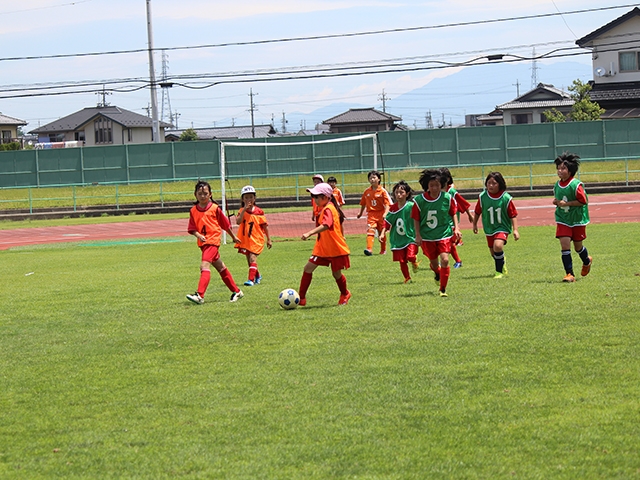 JFAレディース／ガールズサッカーフェスティバル 長野県飯田市の飯田市総合運動場に、220人が参加！