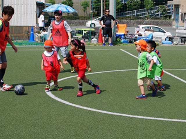 JFAファミリーフットサルフェスティバル 静岡県沼津市の沼津フットサルリゾートテリフィックに、60人が参加！