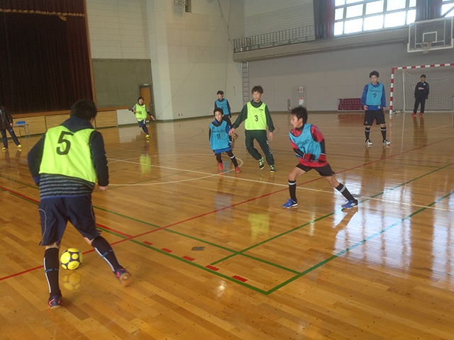 JFAファミリーフットサルフェスティバル 山形県東根市の東根市中央運動公園アリーナに、38人が参加！