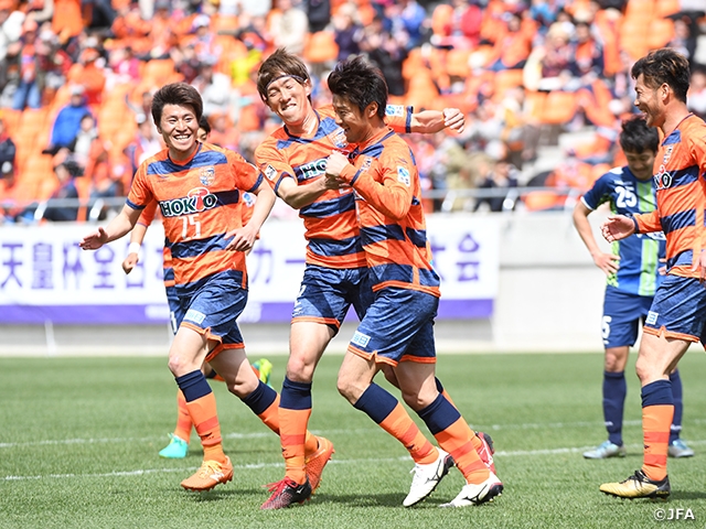 The 97th Emperor's Cup begins with Nagano edging the opening match