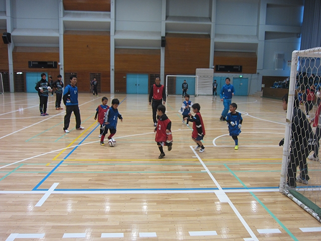 JFAファミリーフットサルフェスティバル 東京都江戸川区の江戸川区総合体育館に、97人が参加！