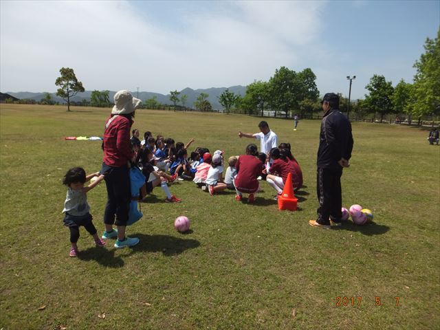 JFAレディース／ガールズサッカーフェスティバル 京都府福知山市の福知山三段池公園に、53人が参加！