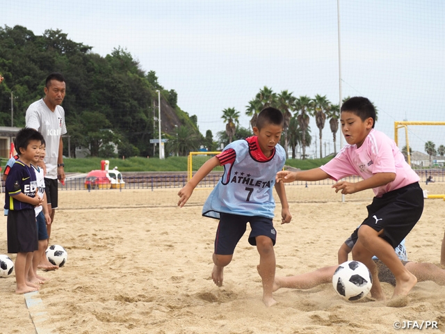 JFAビーチサッカー巡回クリニックを山口県で開催