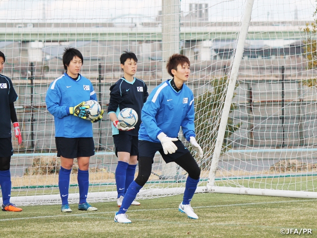 女子GKキャンプ　U-23、U-12の両カテゴリーがJ-GREENでスタート