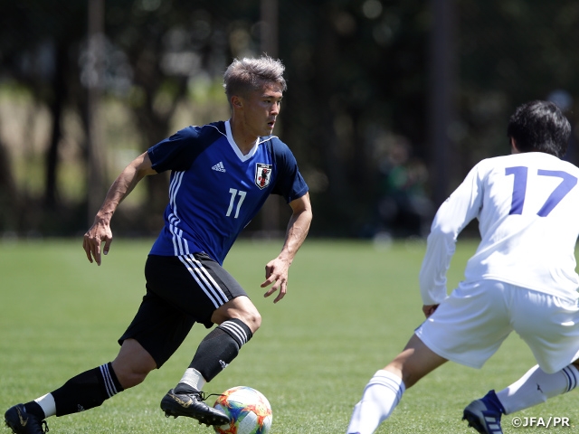 FIFA U-20 ワールドカップに向け、U-20日本代表候補が全日本大学選抜とトレーニングマッチ