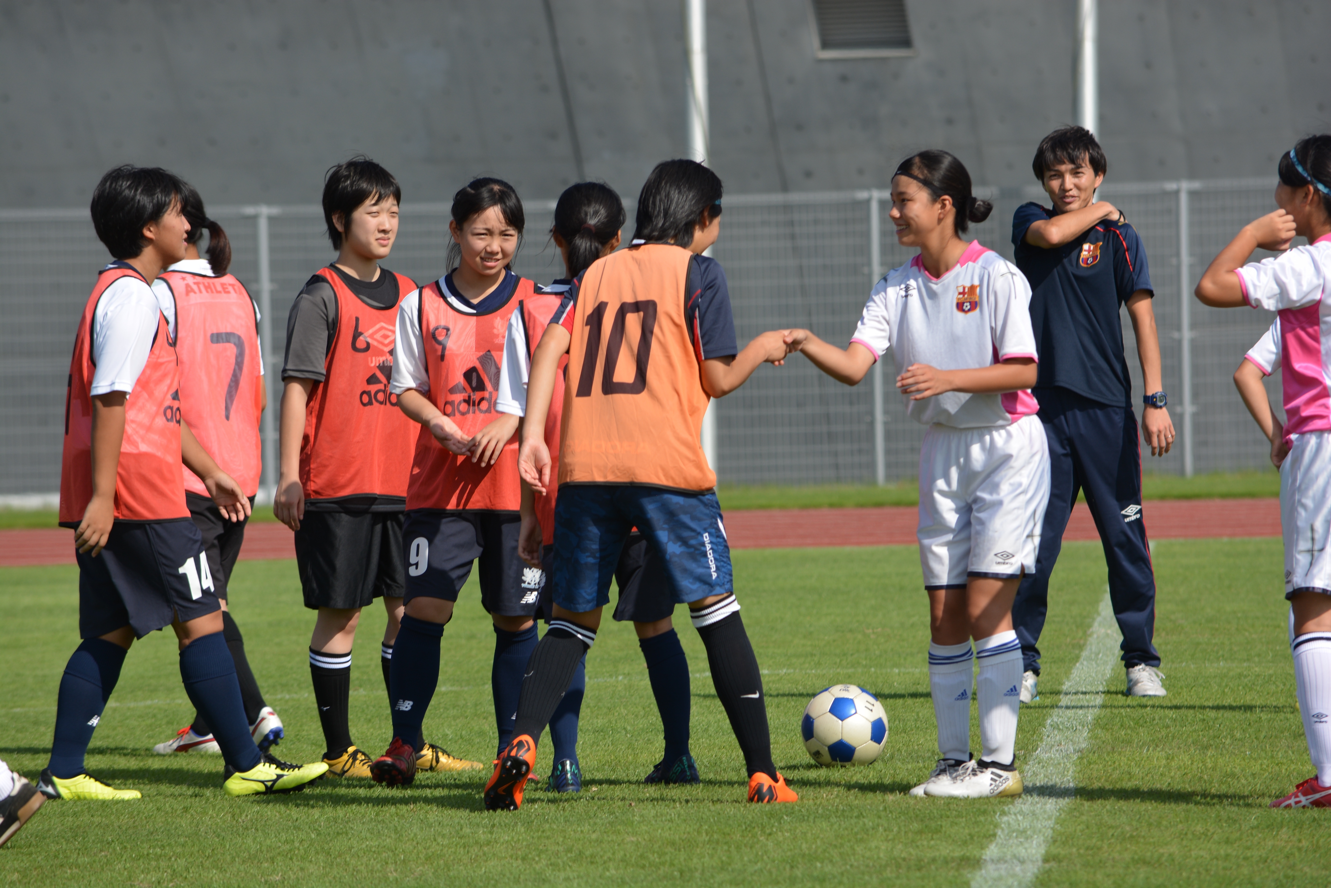 JFAレディース／ガールズサッカーフェスティバル 宮城県宮城郡利府町の宮城県総合運動場に29人が参加！