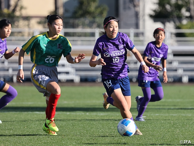 高円宮妃杯 JFA 第30回全日本U-15女子サッカー選手権大会が開幕