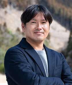 遠藤　康